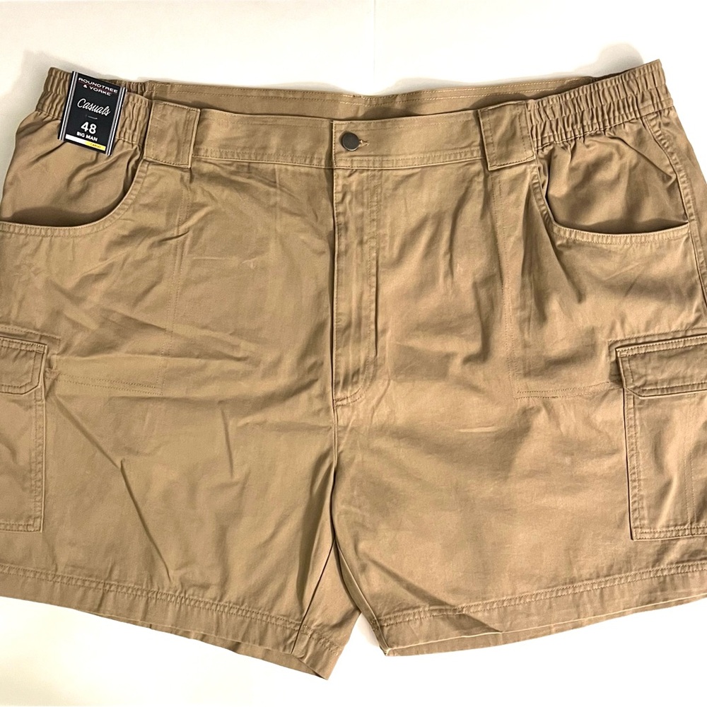 Men’s Size 48” Cargo Shorts Roundtree & Yorke Classic Fit Stretch w/6 pockets